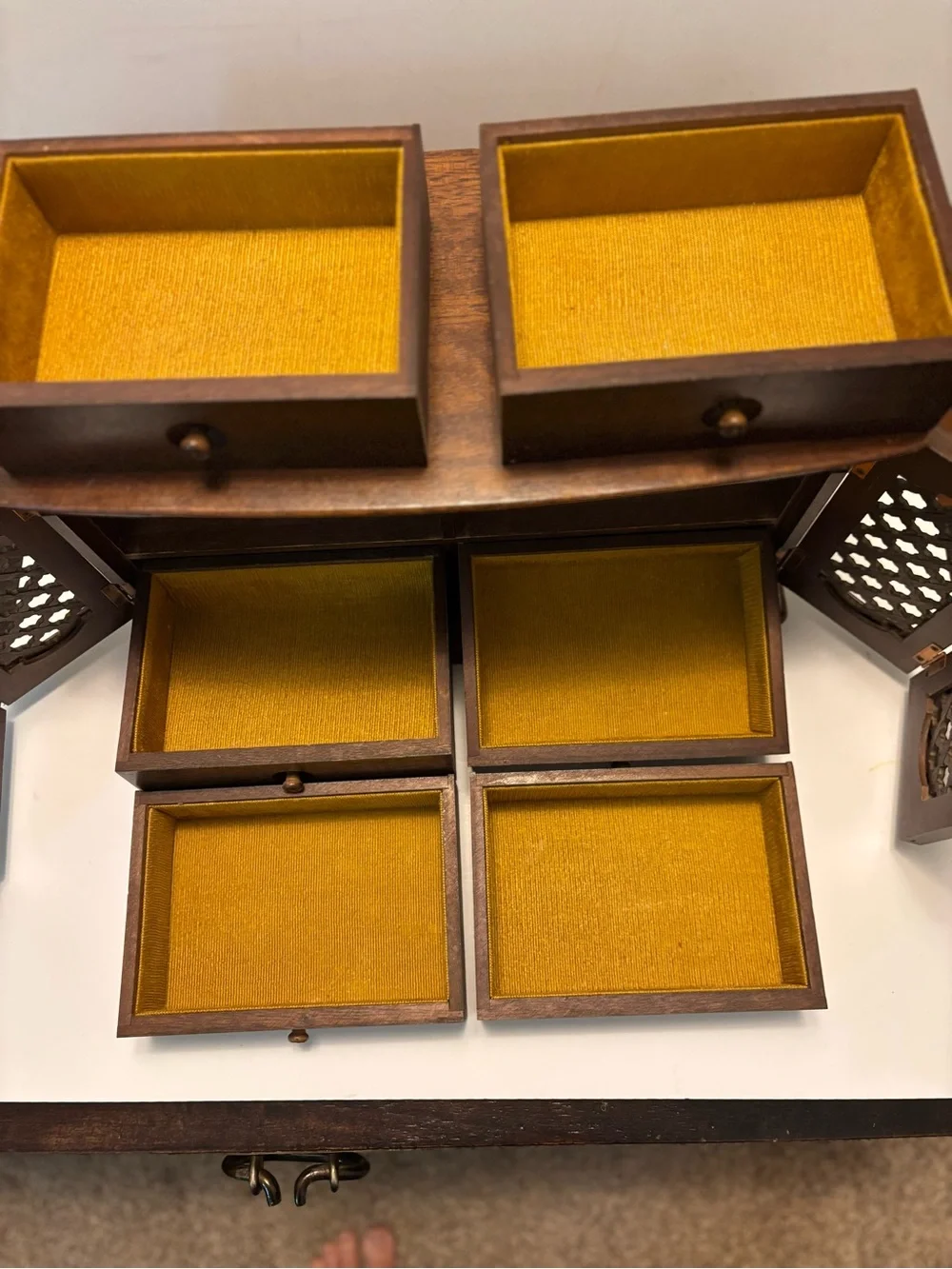 Vintage Mele Large Wooden Jewelry Box-Lattice Doors/Jewelry Storage Organizer